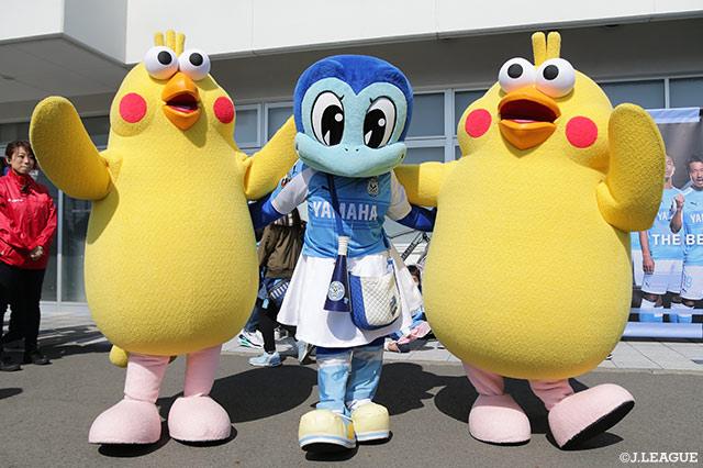 ジュビロくんとポインコ兄弟が会場で待ってます！【明治安田Ｊ１ 第1節 磐田vs松本】