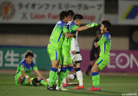 武富 孝介（湘南）は後半45分にもゴール！リードを2点に広げる【明治安田Ｊ１ 第1節 湘南vs札幌】