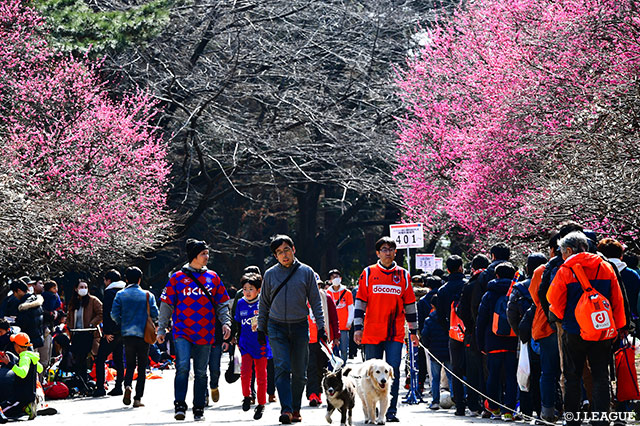 穏やかな陽気に包まれ絶好のＪ２開幕日和です【明治安田Ｊ２ 第1節 大宮vs甲府】