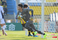 中村 航輔（柏）は安定感のあるプレーでチームに落ち着きを与え、この日を無失点で終わらせた【明治安田Ｊ２ 第2節 柏vs町田】