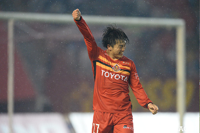 冷静にPKを2本沈め、2得点をマークした相馬　勇紀【ルヴァンカップ GS第1節名古屋vs神戸】