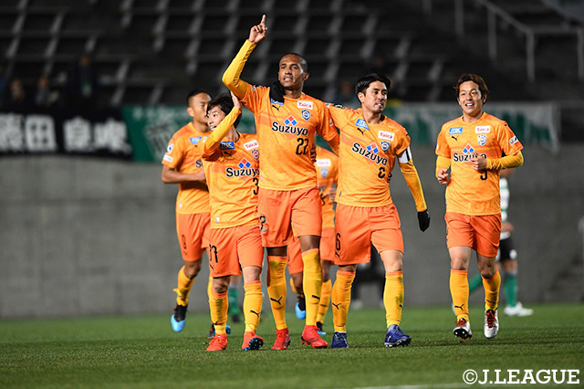 56分、ヘナト　アウグスト（＃22）の加入後初ゴールで清水が同点に追いつく！【ルヴァンカップ GS第1節松本vs清水】