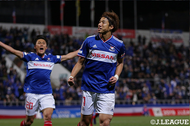 今や横浜FMの代名詞となった華麗なパスワークで守備陣を切り裂き、最後は大津　祐樹（＃7）が同点ゴール！【ルヴァンカップ GS第1節横浜FMvs札幌】