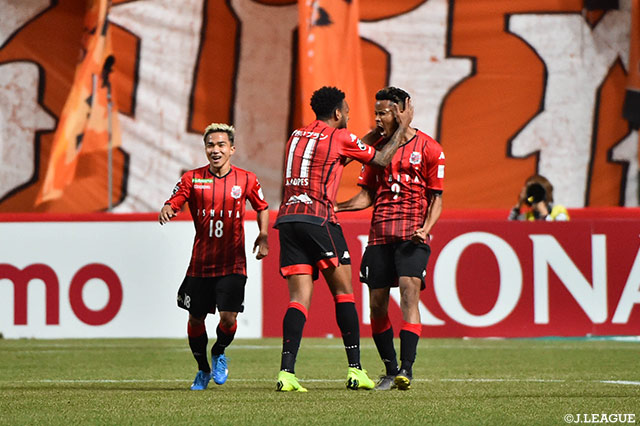 鈴木 武蔵（札幌/#9）が2戦連発弾を決めて、この雄叫び！【明治安田Ｊ１ 第3節 札幌vs清水】