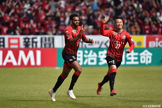 前半AT、後半4分、同20分、24分にアンデルソン ロペス（札幌/#11）がゴールを奪い、ハットトリックを達成！【明治安田Ｊ１ 第3節 札幌vs清水】