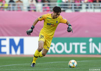 負傷離脱の林に代わり、開幕からゴールマウスを守る大迫 敬介（広島）。無失点に抑え、リーグ戦初勝利に貢献【明治安田Ｊ１ 第3節 Ｃ大阪vs広島】