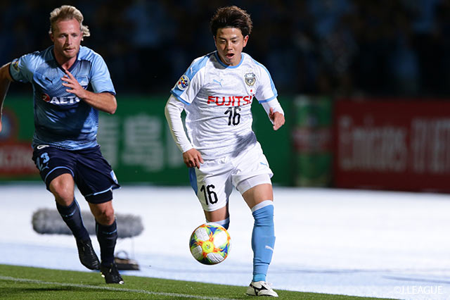 長谷川 竜也（川崎Ｆ）は左サイドの敵陣深くでドリブルを仕掛け、何度もチャンスを演出した【ACL GS MD2 川崎ＦvsシドニーＦＣ】