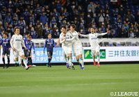 宮阪 政樹が得意のFKを沈め、アウェイの松本が先手を取る!【ルヴァンカップ GS第2節G大阪vs松本】