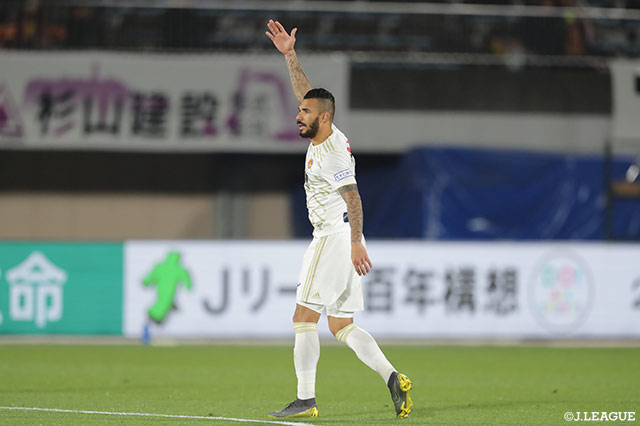 永戸のピンポイントクロスにハモン ロペスが合わせ、仙台が1点を返す【明治安田Ｊ１ 第4節 湘南vs仙台】