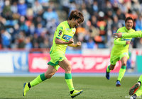 前線から激しい守備でボールを奪うと、最後は為田 大貴の狙いすましたゴールが決まり千葉が開始早々得点を奪う【明治安田J2 第4節 水戸vs千葉】