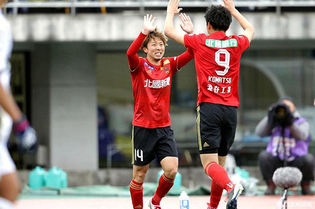 町田に一度は追いつかれるも金子 昌広のボレーシュートが決まり、金沢が再びリードを奪う【明治安田Ｊ２ 第4節 金沢vs町田】