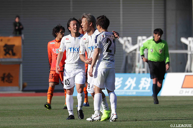 大黒 将志（栃木/#9）がPKを決めて、今シーズン初得点をマーク【明治安田Ｊ２ 第5節 山口vs栃木】