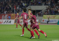 鈴木 孝司(琉球/#9)が気迫のダイビングヘッドでゴールに流し込み、終盤に再び試合を振り出しに戻す!【明治安田J2 第6節 琉球vs山口】