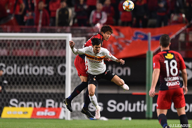 190cmの長身を生かし、制空権を握る町田 浩樹（鹿島）【明治安田Ｊ１ 第6節 鹿島vs名古屋】