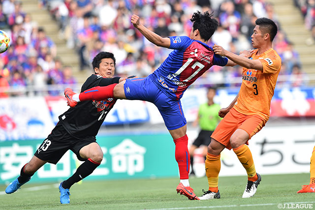 左サイドからのクロスにナ サンホ（#17）が足の裏で合わせ、FC東京が同点に追いつく！【明治安田Ｊ１ 第6節 FC東京vs清水】