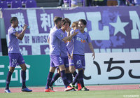 広島は、カウンターから渡→ドウグラス ヴィエイラ→川辺 駿（#40）で追加点！川辺は、広島復帰後初となるリーグ戦での得点を記録【明治安田Ｊ１ 第6節 広島vsＧ大阪】