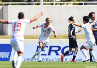 終盤に投入されたダヴィッド バブンスキー（大宮/#11）が試合を決定付ける追加点を獲得【明治安田Ｊ２ 第8節 鹿児島vs大宮】