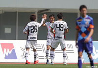 前 貴之と高井 和馬(#4)の得点で、山口が開始12分で2点のリードを奪う!【明治安田J2 第8節 長崎vs山口】