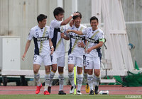 試合終盤に森村 昂太が強烈なシュートを叩き込み、町田が試合を決定づける追加点をゲット!【明治安田J2 第9節 福岡vs町田】