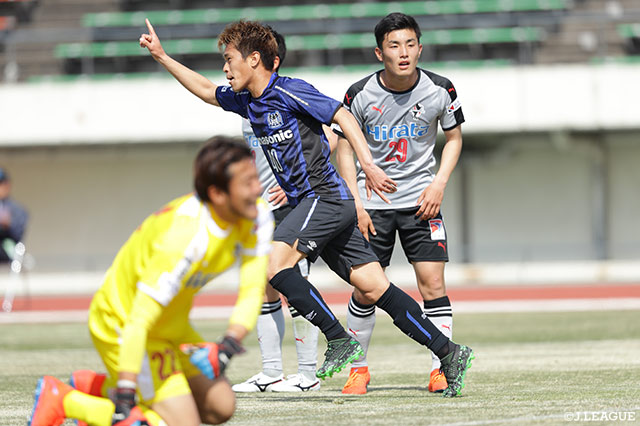 食野 亮太郎の3試合連続となるゴールが決まり、G大23が先制点を挙げる【明治安田Ｊ３ 第6節 G大23vs熊本】