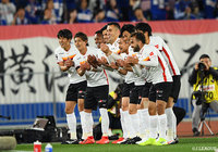 開始早々PKを獲得した名古屋はジョーが落ち着いて沈め、先制点をゲット！【明治安田Ｊ１ 第7節 横浜FMvs名古屋】