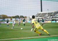 和田 昌士がPKを決めて、秋田が前半終了間際に勝ち越し【明治安田J3 第6節 相模原vs秋田】