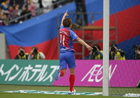 小川の絶妙なクロスに永井 謙佑がドンピシャヘッドで合わせ、FC東京が開始5分で先制に成功！永井はＪ１通算50得点を達成！【明治安田Ｊ１ 第7節 FC東京vs鹿島】