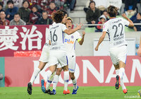 野津田のヘディングシュートを柏 好文が上手く頭でそらし、広島が再び同点に追いつく！【明治安田Ｊ１ 第7節 神戸vs広島】