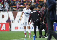 岡山は11分に上田 康太が負傷し交代を余儀なくされる【明治安田J2 第9節 千葉vs岡山】