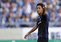 遠藤 保仁の今季初得点で追いついたG大阪。遠藤はこのゴールで自身の持つプロ1年目からの連続ゴール記録を22年に更新した【明治安田J1 第8節 G大阪vs大分】