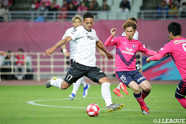 神戸は後半開始からウェリントンを投入【ルヴァンカップ GS 第4節 Ｃ大阪vs神戸】