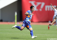 直近の2試合で3ゴールを奪っている呉屋 大翔(長崎)だが、この日は不発に終わった【明治安田J2 第11節 長崎vs鹿児島】