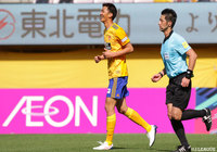 後半ATに石原 崇兆のクロスに長沢 駿がうまく合わせ、仙台が土壇場で逆転に成功する【明治安田J1 第9節 仙台vsG大阪】