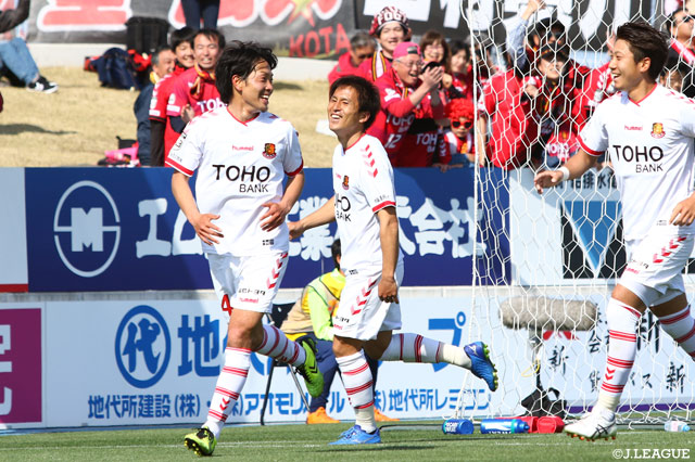 星 広太がこぼれ球を押し込み、福島が試合終盤に逆転に成功する【明治安田Ｊ３ 第7節 八戸vs福島】