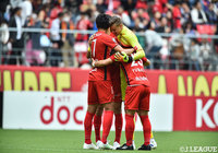 無失点に貢献したGKのランゲラックらが勝利を噛みしめる!【明治安田J1 第9節 名古屋vs広島】