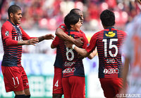 こぼれ球に反応した土居 聖真（#8）が冷静に押し込み、ホームの鹿島が先制に成功【明治安田Ｊ１ 第10節 鹿島vs清水】