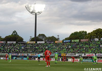 両者攻め続けるも決め手を欠き、1-1のドローに終わった【明治安田Ｊ１ 第10節 湘南vs名古屋】