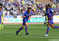 後半45分、佐藤 洸一(#18)のゴールで一矢報いるも、甲府は今季2敗目を喫した【明治安田J2 第12節 甲府vs千葉】
