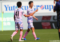 フェルナンド トーレスの強引なシュートから最後は原川 力(#4)!鳥栖が終盤に3点目をゲット【明治安田J1 第11節 鳥栖vsG大阪】