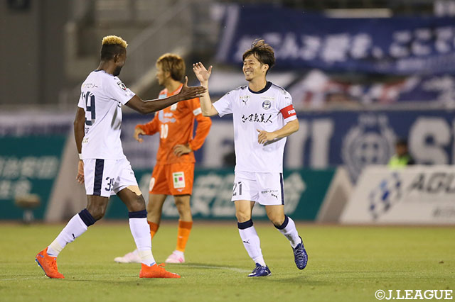 八反田　康平（鹿児島/#21）が強烈なシュートを叩き込み、後半序盤に貴重な追加点を挙げる！【明治安田Ｊ２ 第13節 愛媛vs鹿児島】