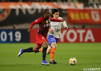 レオ シルバ(鹿島)は、豊富な運動量を武器に攻守両面で存在感を発揮した【ACL GS MD6 鹿島vs山東魯能泰山】