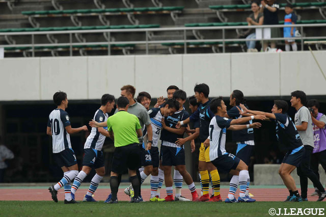 後半17分、浅川 隼人（#20）の2試合連続ゴールが決まり、YS横浜が再びリードを2点に広げる！【明治安田Ｊ３ 第10節 沼津vsYS横浜】