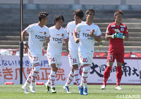 後半にも小牟田が得点を奪い、福島が敵地で快勝を収めた【明治安田Ｊ３ 第10節 秋田vs福島】