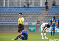 互いに球際の攻防やハードワークを身上とするチーム同士の一戦は2-2の引き分けに終わった【明治安田Ｊ２ 第16節 町田vs栃木】