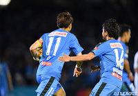 後半24分、小林 悠(#11)に得点が生まれ川崎Fが同点に追いつく!【明治安田J1 第15節 川崎Fvs札幌】