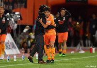 スルーパスに抜け出した西澤 健太が自らドリブルで持ち上がりシュートを放つ！これが決まり清水が怒涛の連続ゴールで逆転に成功！【明治安田Ｊ１ 第15節 清水vs横浜FM】