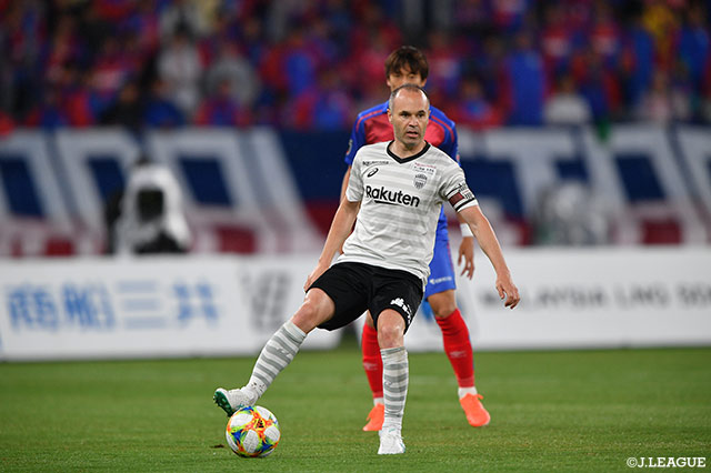 フィンク監督の初陣で6試合ぶりの先発復帰したアンドレス イニエスタ（神戸）【明治安田Ｊ１ 第15節 FC東京vs神戸】