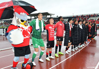 今季最初の札幌厚別公園競技場で行われたこの試合は、6試合ぶりの複数得点を決めた札幌が勝利を収めた【明治安田Ｊ１ 第16節 札幌vs鳥栖】