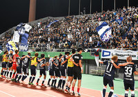 前半に2人を負傷交代するアクシデントにもめげなかった鹿児島が栃木に初勝利を飾った【明治安田Ｊ２ 第19節 鹿児島vs栃木】