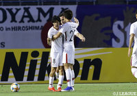 前半33分、DFのクリアボールを拾った土居 聖真（#8）が右足で強烈なシュートをネットに突き刺し鹿島が先制！貴重なアウェイゴールを獲得する【ACL ラウンド16 第2戦 広島vs鹿島】